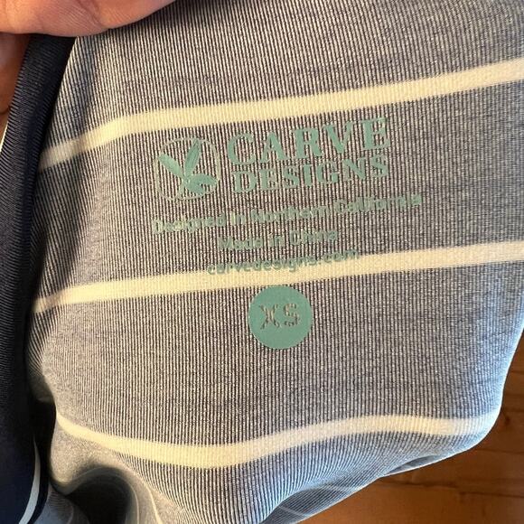 Carve Designs Navy Striped Ruched Swim Top RashGuard Size XS - Picture 4 of 6